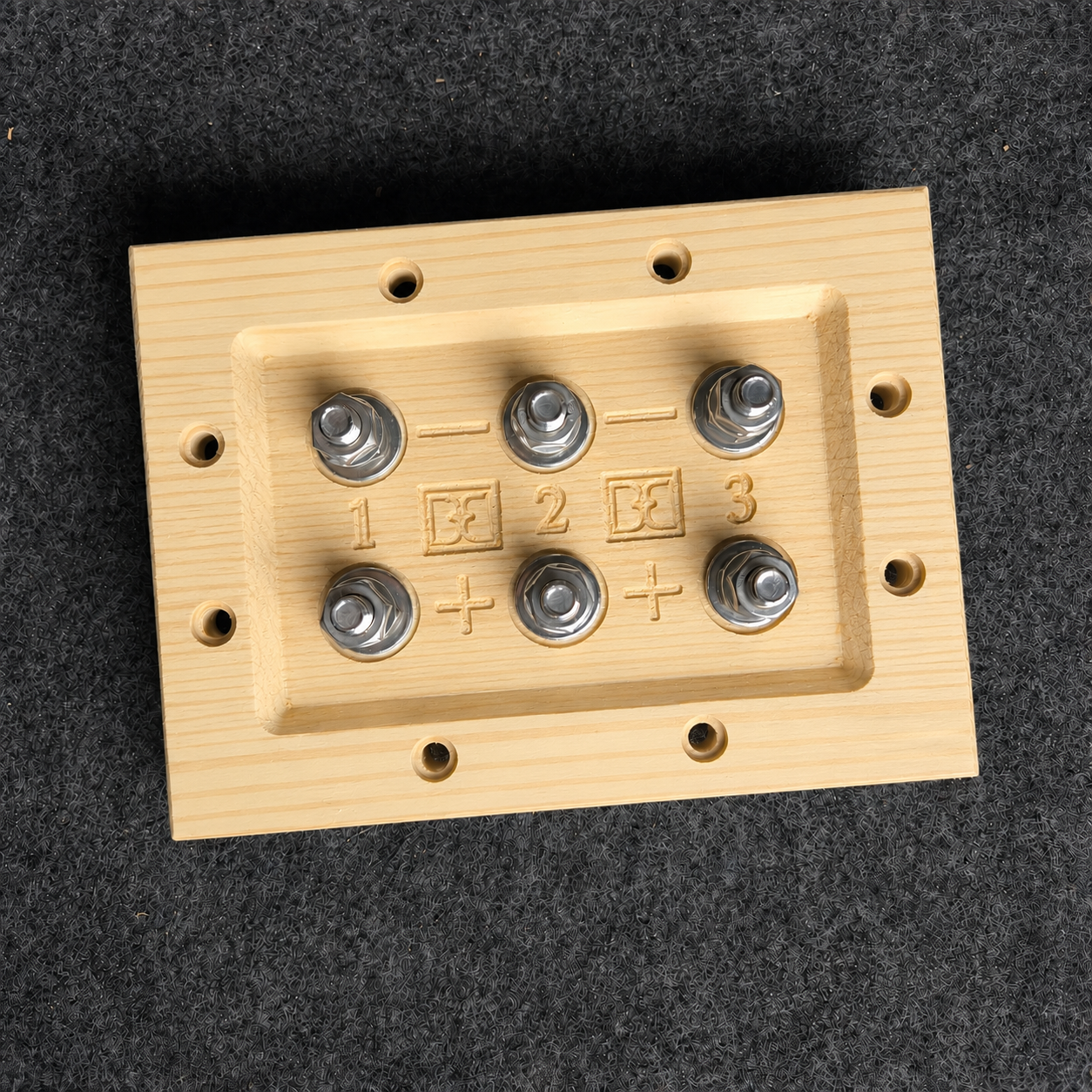 3-Channel Speaker Terminal (Wooden Series)