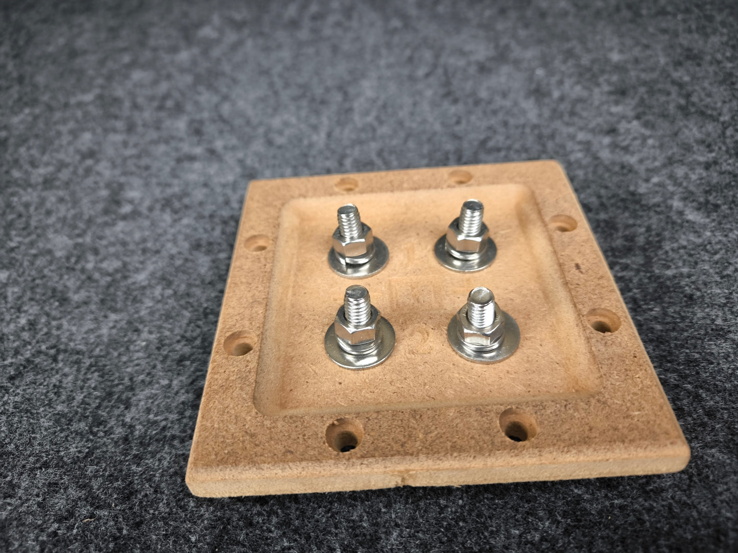 2-Channel Speaker Terminal (Wooden Series)