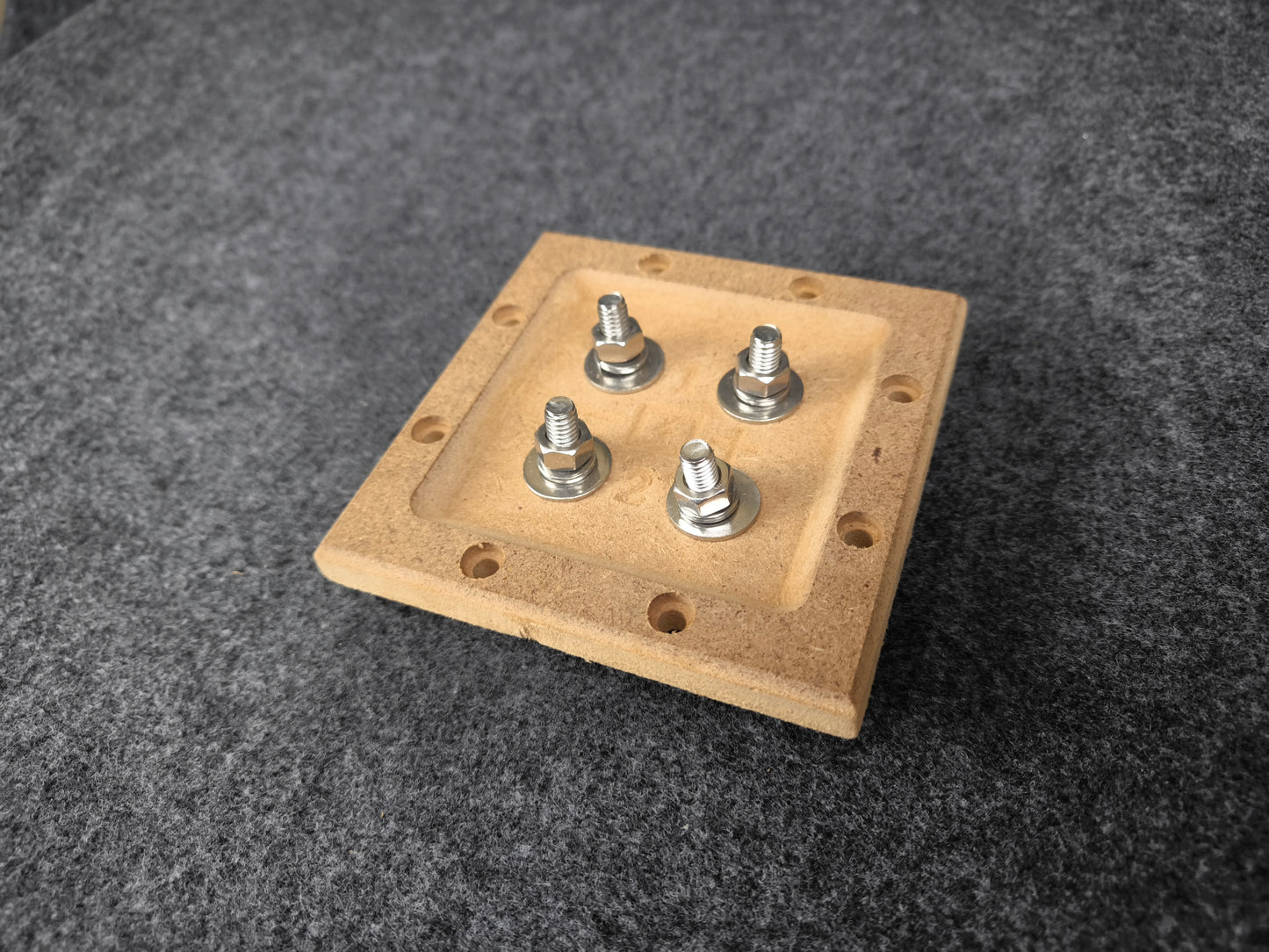 2-Channel Speaker Terminal (Wooden Series)
