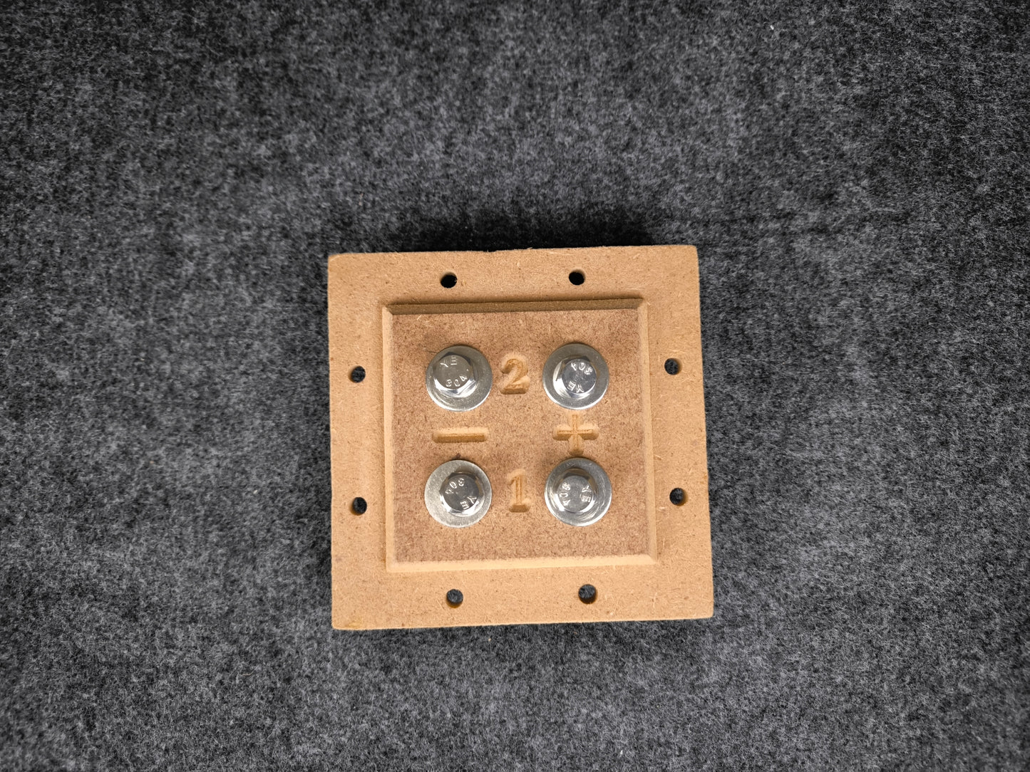 2-Channel Speaker Terminal (Wooden Series)
