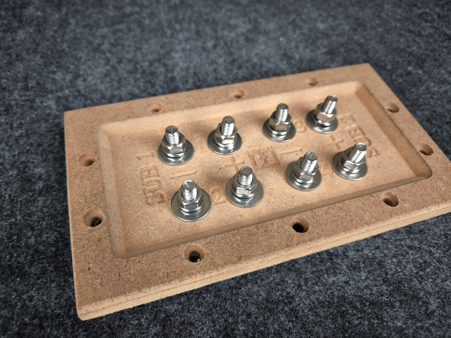 4-Channel Speaker Terminal (Wooden Series)