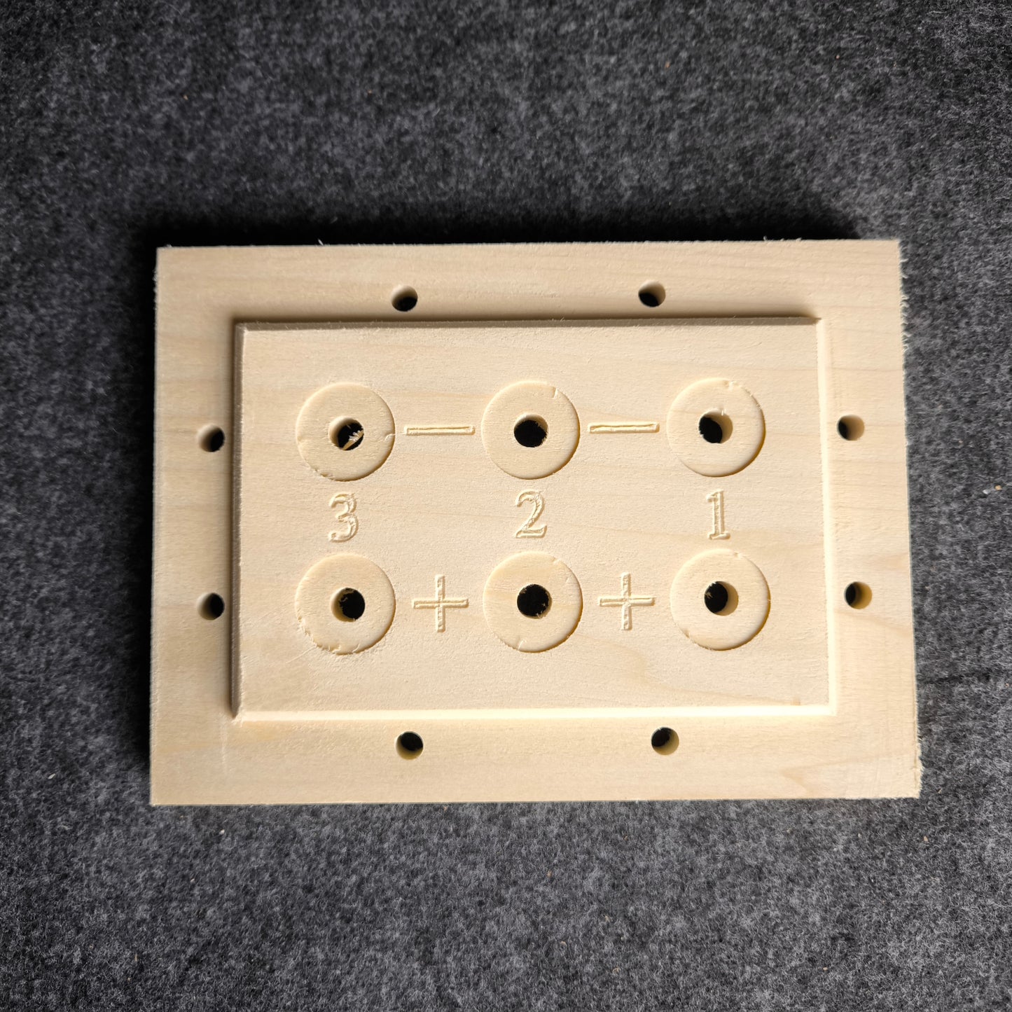 3-Channel Speaker Terminal (Wooden Series)